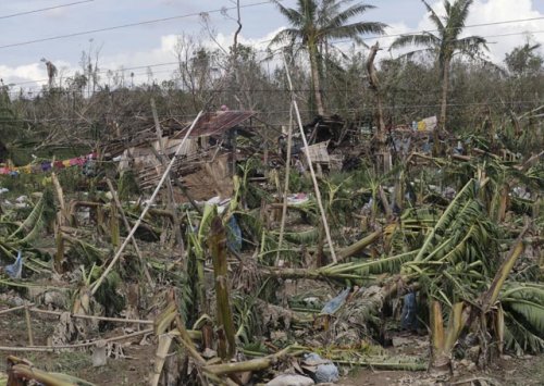 เวียดนามเตรียมรับมือกับพายุโบพา